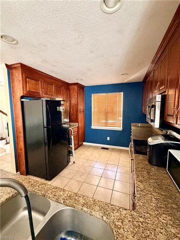 3117 Shell RD, Hampton, VA 23661
