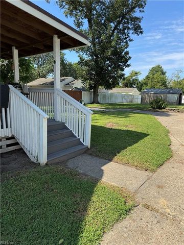 605 Wingfield AVE, Chesapeake, VA 23325