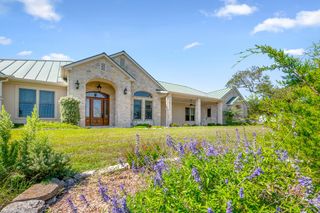1662 Landmark Road, Kerrville, TX 78028