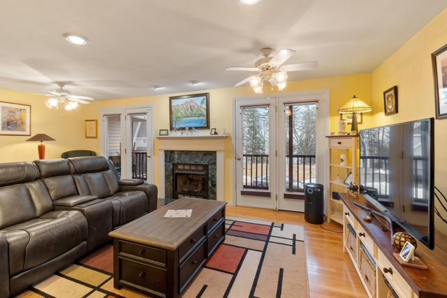 35 Collins Landing Rd Unit 29, Weare, NH 03281