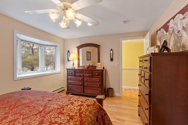 35 Collins Landing Rd Unit 29, Weare, NH 03281