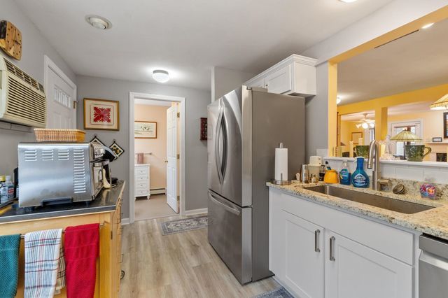 35 Collins Landing Rd Unit 29, Weare, NH 03281