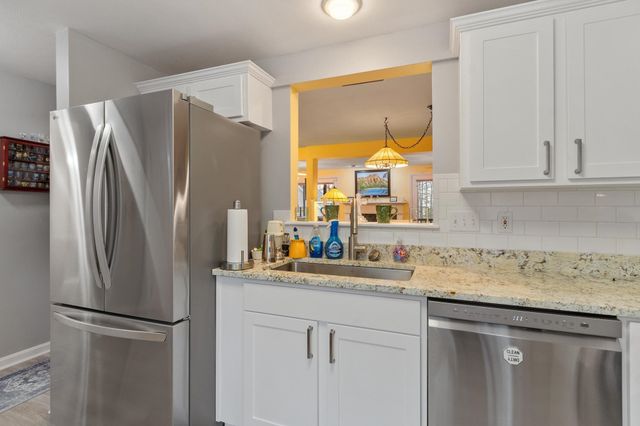 35 Collins Landing Rd Unit 29, Weare, NH 03281