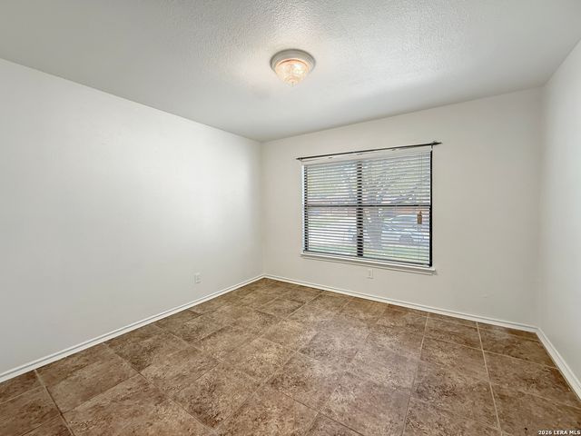 16542 Blanco, San Antonio, TX 78247