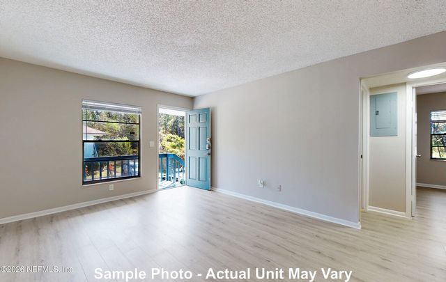 2111 FIRESTONE Road 3, Jacksonville, FL 32210