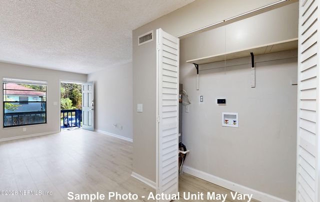 2111 FIRESTONE Road 3, Jacksonville, FL 32210