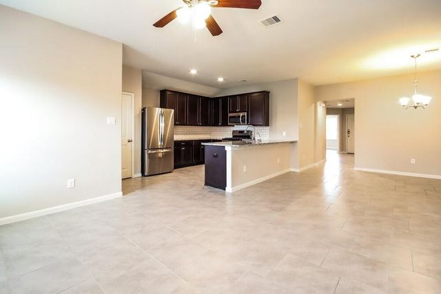 622 Harvest Bluff Drive, Rosharon, TX 77583