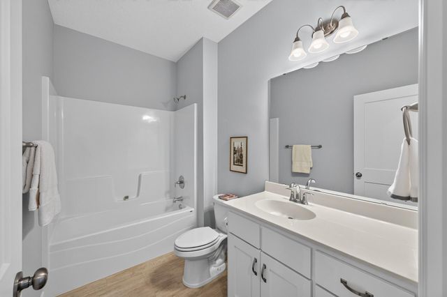 1144 Pine Hill Lane, White Bear Twp, MN 55127