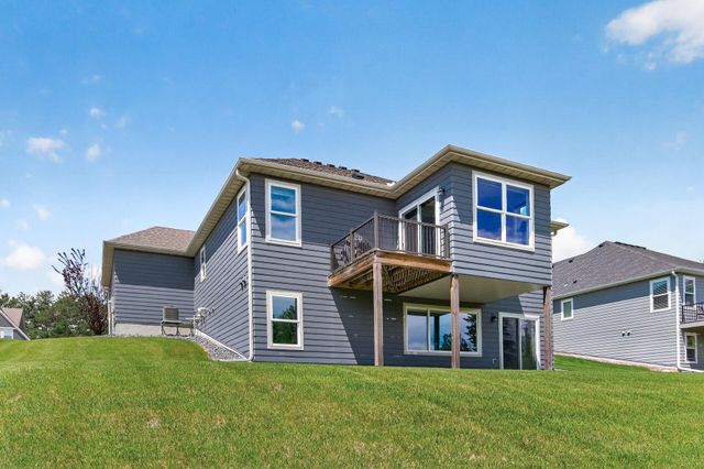1144 Pine Hill Lane, White Bear Twp, MN 55127