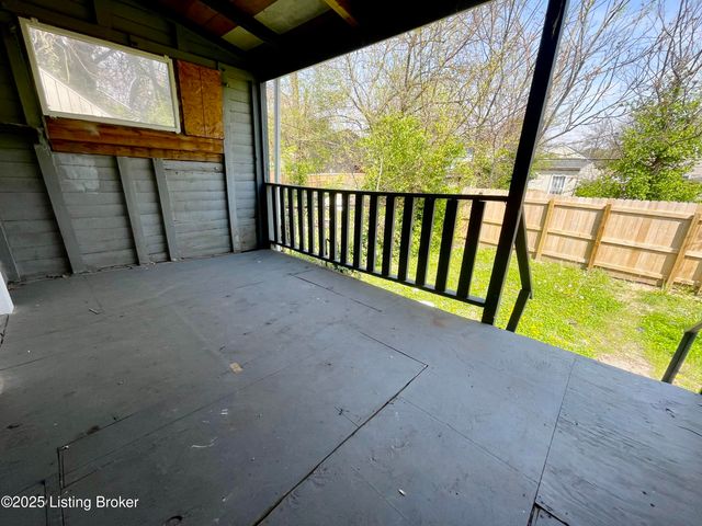 2127 Wilson Ave, Louisville, KY 40210