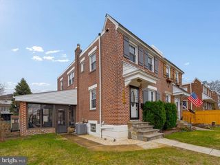 581 ACORN ST, Philadelphia, PA 19128