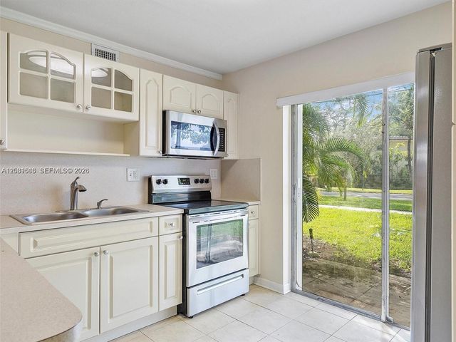 8941 NE 4th Ave Road 8941, Miami Shores, FL 33138