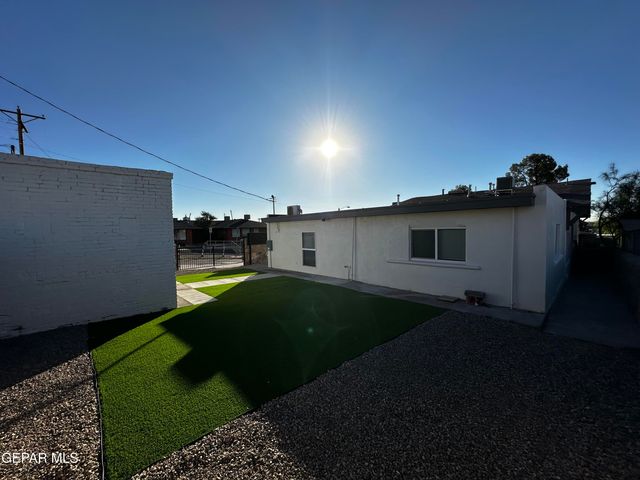 2531 Pershing Drive A, El Paso, TX 79903