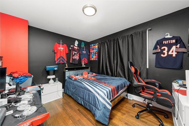 7457 W 64th Street, Summit, IL 60501