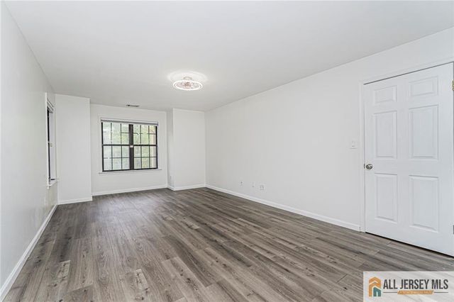 612 Chester Court, Helmetta, NJ 08828