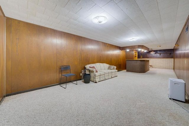 5112 Arrowhead Drive, Monona, WI 53716