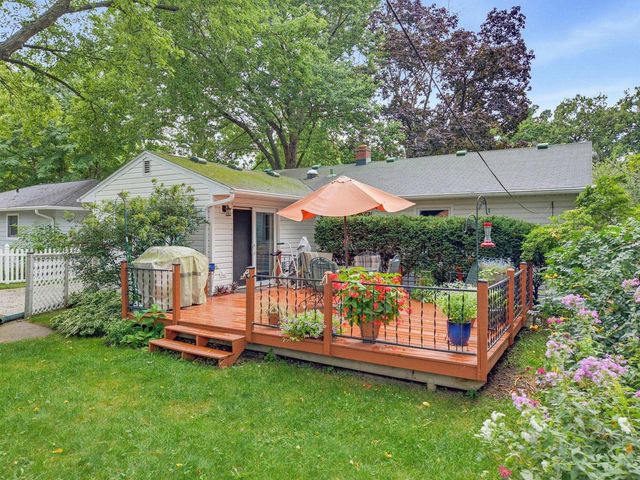 5112 Arrowhead Drive, Monona, WI 53716
