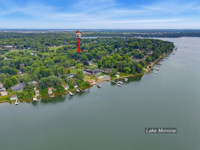 5112 Arrowhead Drive, Monona, WI 53716