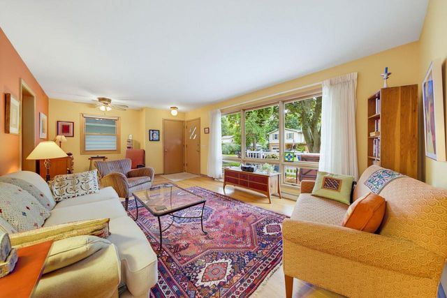 5112 Arrowhead Drive, Monona, WI 53716