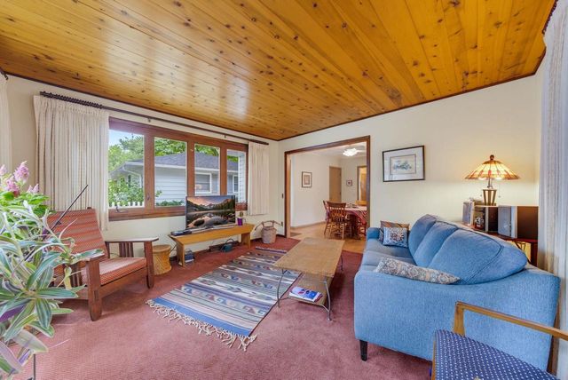 5112 Arrowhead Drive, Monona, WI 53716