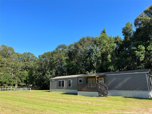 20615 Lazy Creek Drive, New Caney, TX 77357