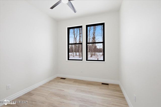 6918 N Jeremiel Circle, Palmer, AK 99645