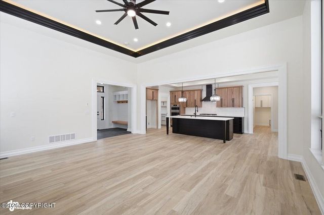 6918 N Jeremiel Circle, Palmer, AK 99645