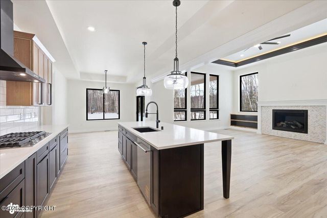 6918 N Jeremiel Circle, Palmer, AK 99645