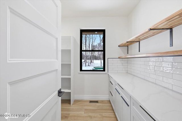 6918 N Jeremiel Circle, Palmer, AK 99645