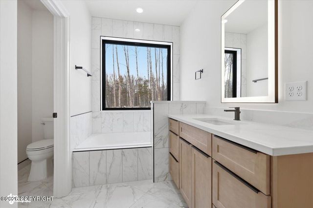 6918 N Jeremiel Circle, Palmer, AK 99645