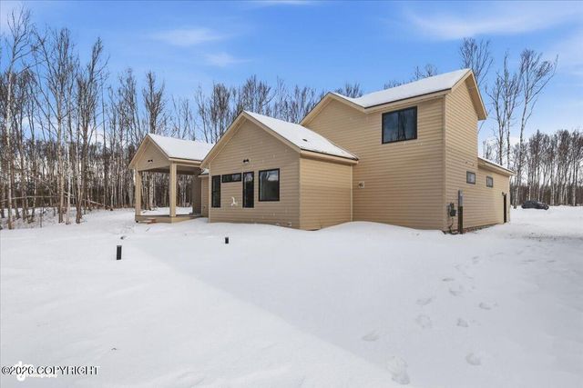 6918 N Jeremiel Circle, Palmer, AK 99645