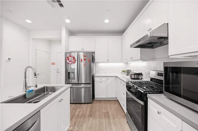 4056 E Peony Paseo 16, Ontario, CA 91761