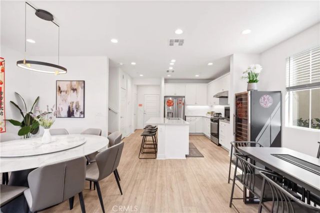 4056 E Peony Paseo 16, Ontario, CA 91761