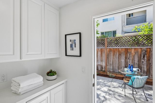 1005 Live Oak Terrace, Sunnyvale, CA 94086