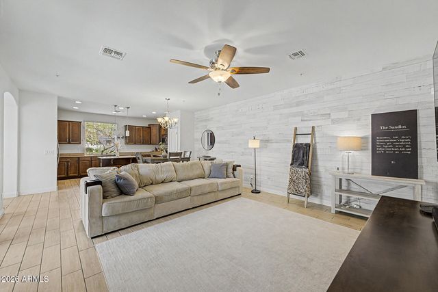 20605 W WHITE ROCK Road, Buckeye, AZ 85396