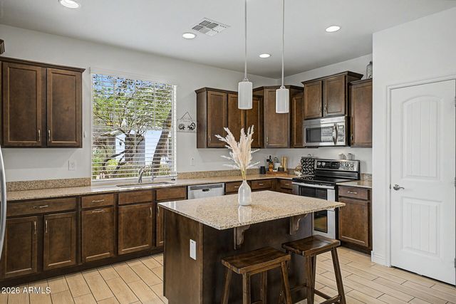 20605 W WHITE ROCK Road, Buckeye, AZ 85396