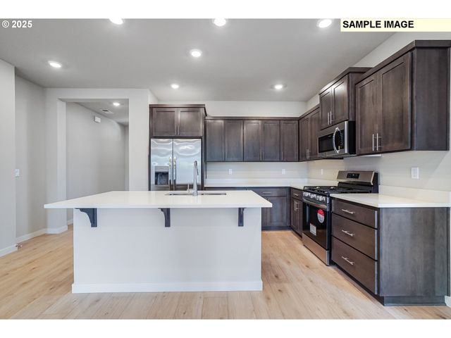 848 Glade Ave, Forest Grove, OR 97116