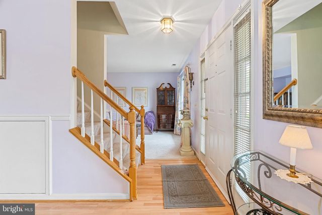 869 WATERFORD DR, Frederick, MD 21702