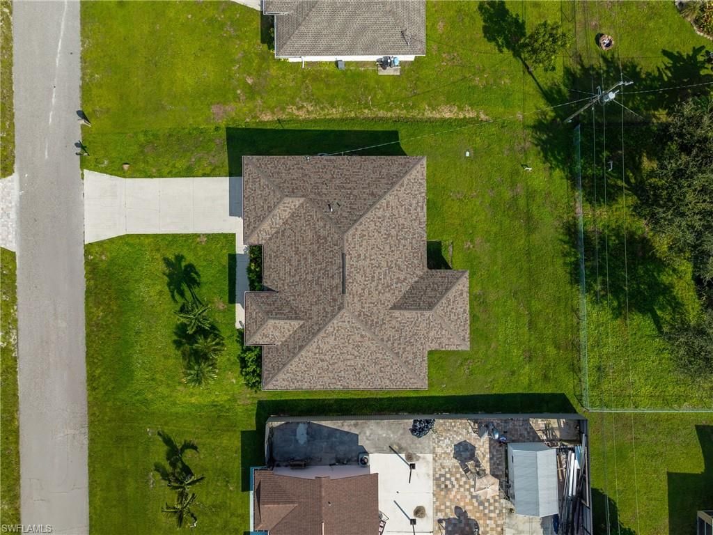 Image 32 of property listing at 408 NE 25th ST, Cape Coral, FL 33909