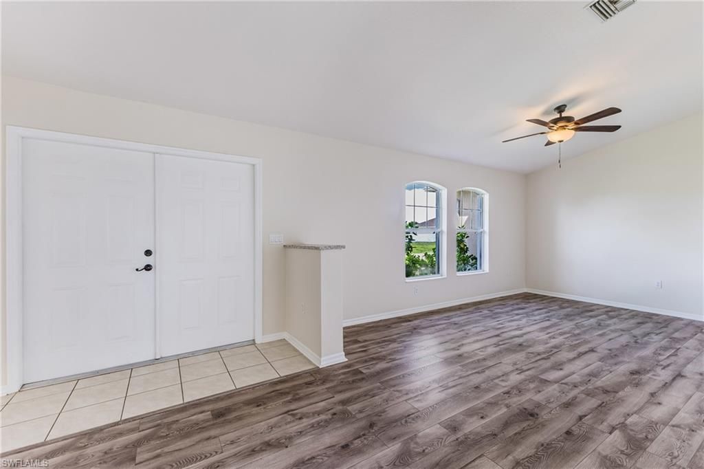 Image 5 of property listing at 408 NE 25th ST, Cape Coral, FL 33909