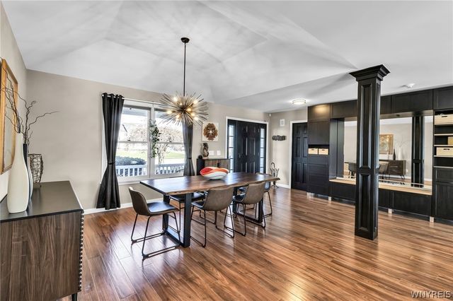 9574 English Ivy Court, Clarence, NY 14032