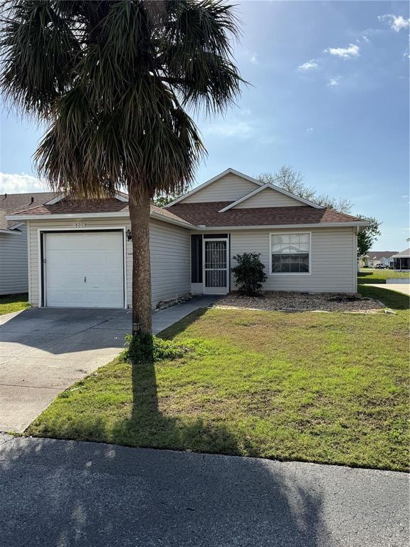 Image 22 of property listing at 4008 37TH STREET COURT W, Bradenton, FL 34205
