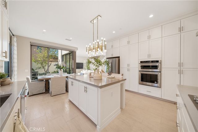 126 Bellini, Irvine, CA 92602
