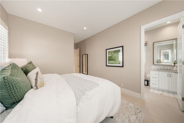 126 Bellini, Irvine, CA 92602