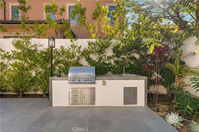 126 Bellini, Irvine, CA 92602