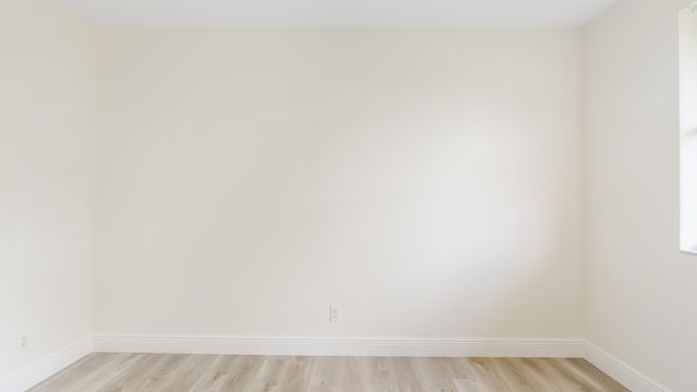 11477 NW 39th Court 301-1, Coral Springs, FL 33065