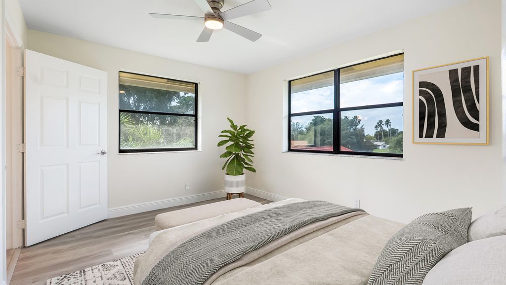 11477 NW 39th Court 301-1, Coral Springs, FL 33065