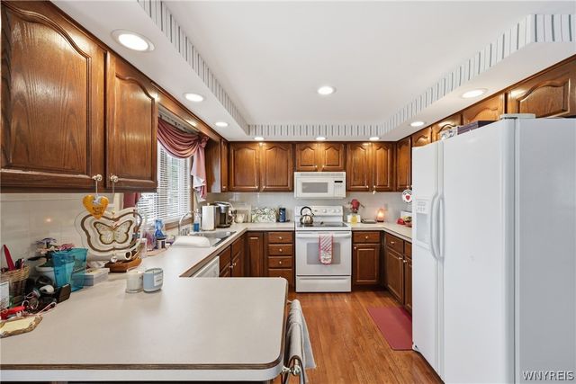 68 Tracy Lynn Lane, West Seneca, NY 14224