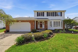 68 Tracy Lynn Lane, West Seneca, NY 14224