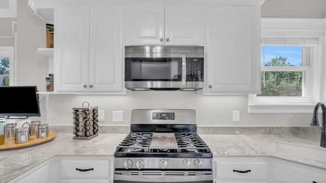 301 Dogwood Lane, Fort Oglethorpe, GA 30742